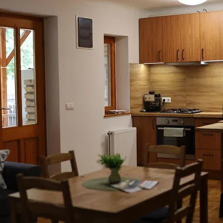 Holiday home Halasz Vendeghaz Jakuzzival *